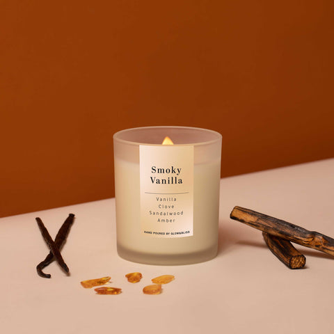 indulge in the comforting and warm embrace of smoky vanilla. 